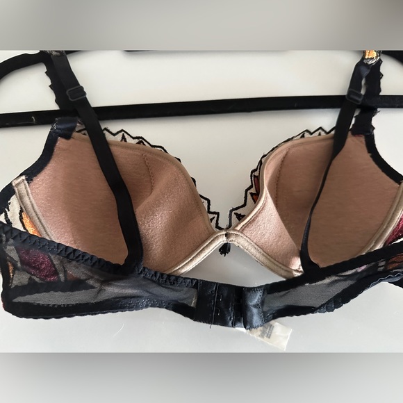 Maison Lejaby Paris Vintage Bra NWOT - Picture 8 of 8